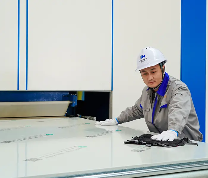 Headstream Provides Clean Room Panels for Superior Performance