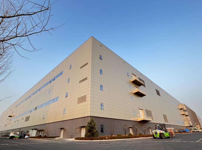 Metal_Curtain_Wall__02.png