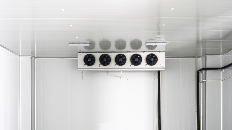 Comprehensive_PUF_Panel_Solutions_for_Cold_Storage_Industries_01.jpg