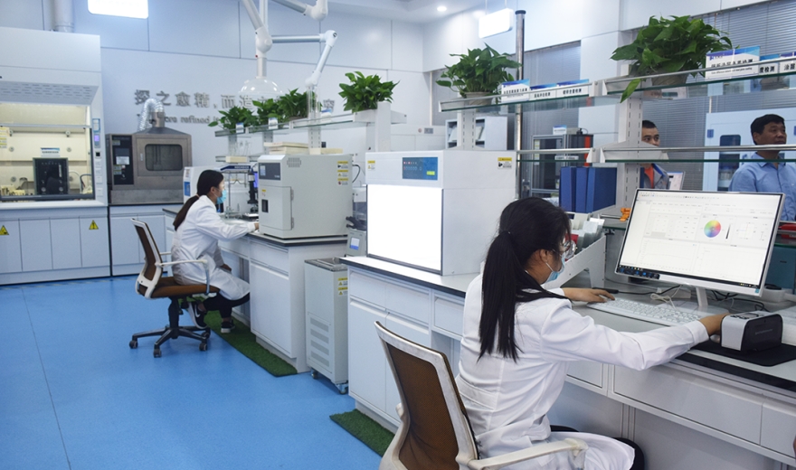 How to Choose High-Quality Metal-Faced Sandwich Panels