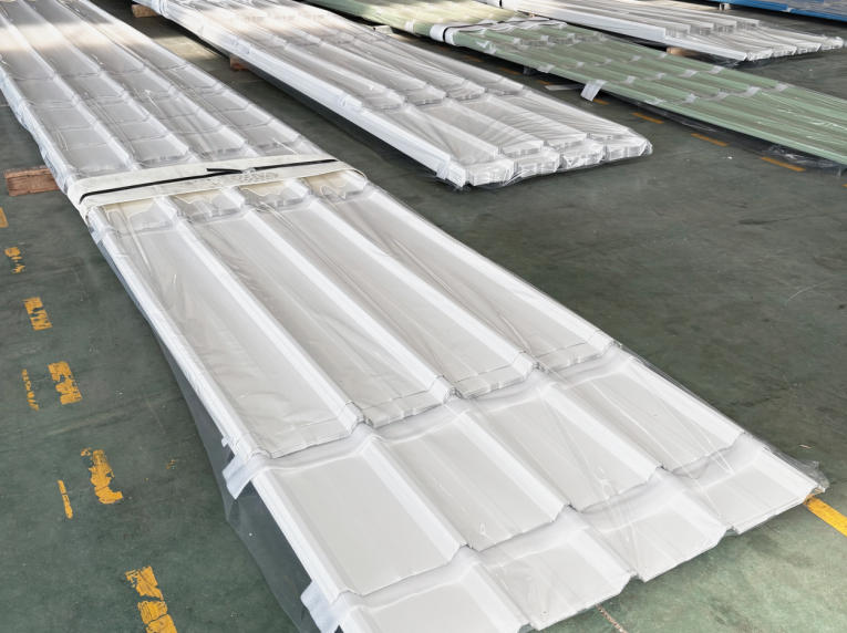 Profiled_Steel_Sheets_for_Modern_Industrial_Construction.jpg