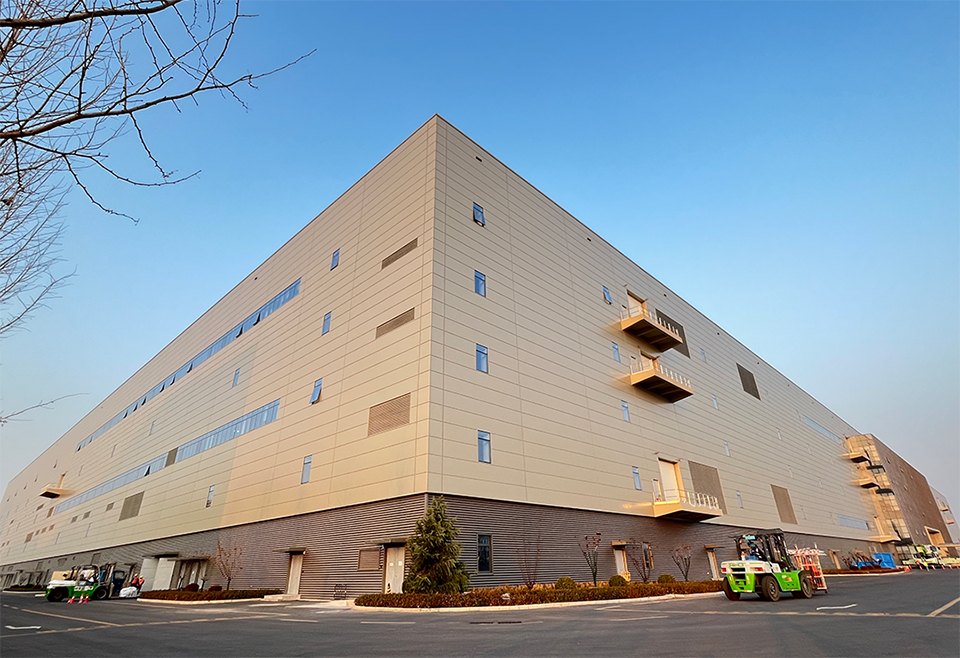 headstream-advanced-building-envelope-systems-support-china-semiconductor-localization-3.jpg